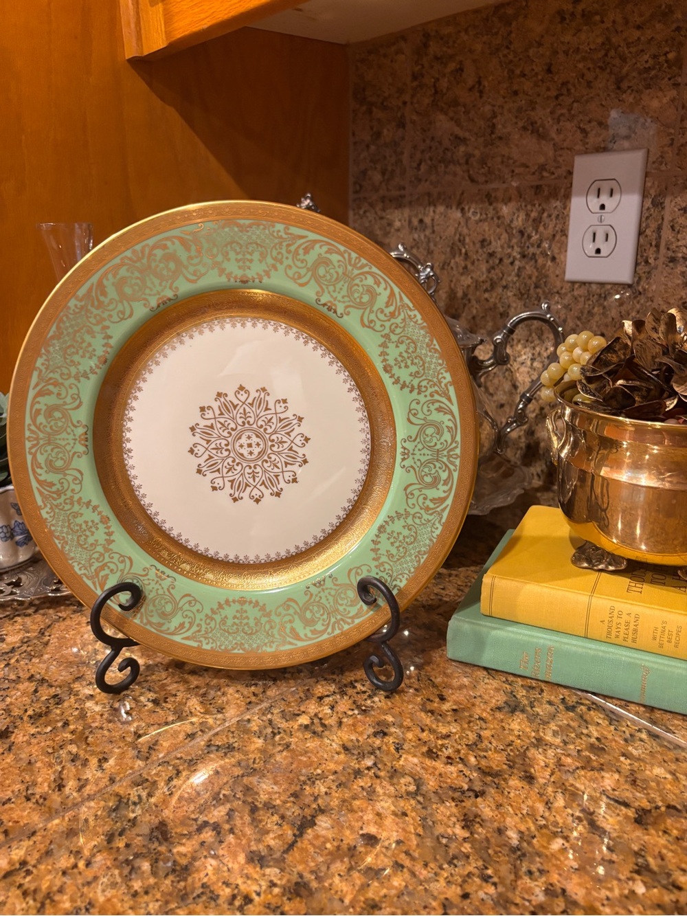 Vintage Edgerton E209-100 China 10.5” Service Plate Green Gold Encrusted USA